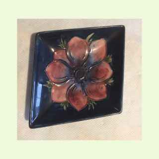 FOUR SIDED MOORCROFT POTTERY PIN, DISH.